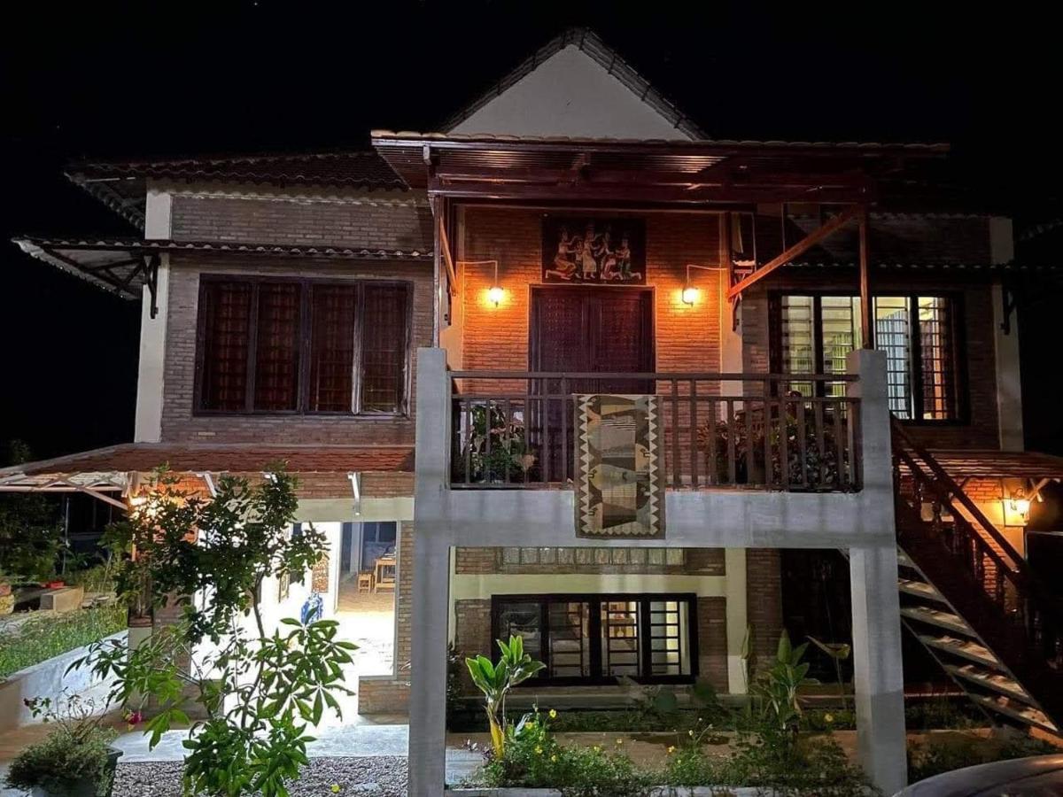 Silk Island Homestay Phnom Penh Exterior foto