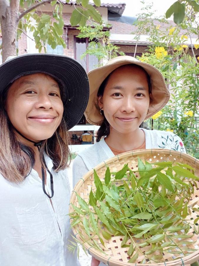 Silk Island Homestay Phnom Penh Exterior foto